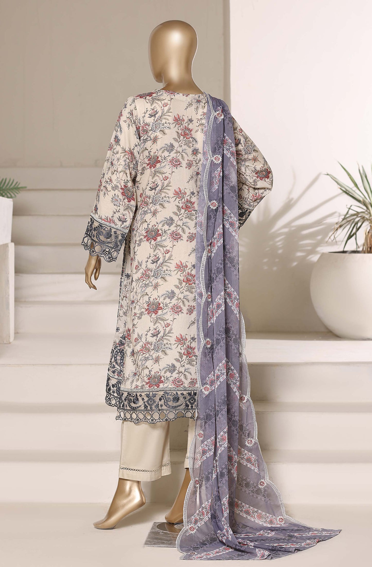 Sadabahar Signature Embroidered Stitched 3 Piece Suit festive collection