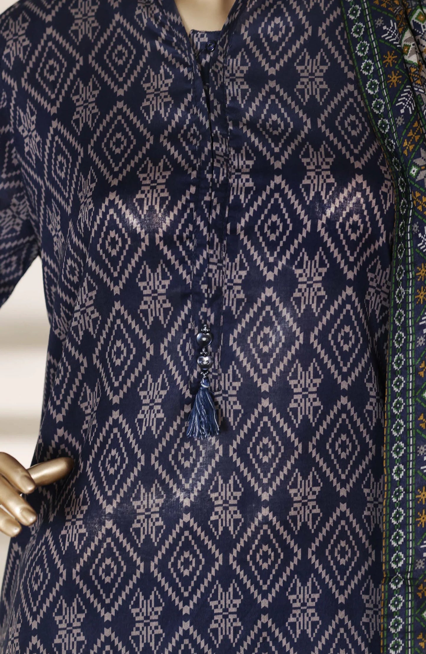 Sadabahar Printed Lawn Stitched 3 Piece Suit