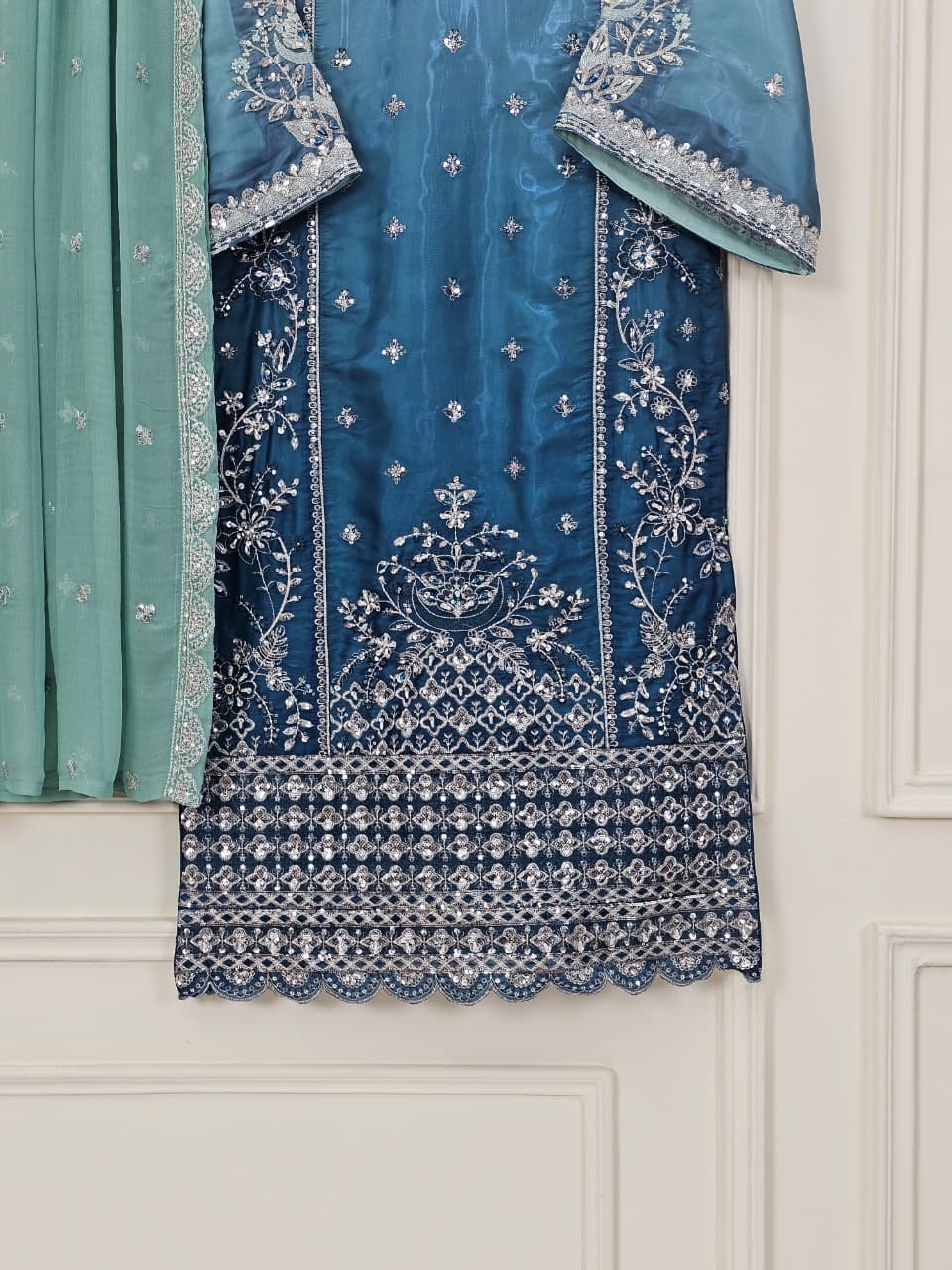 Teal Blue Double Tone Sheesha Silk Luxury Pret 3-Piece Suit