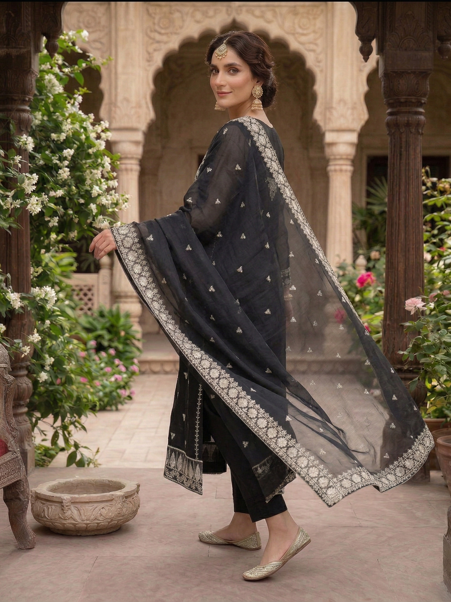 Elegant Black Embroidered Chiffon 2-Piece Suit