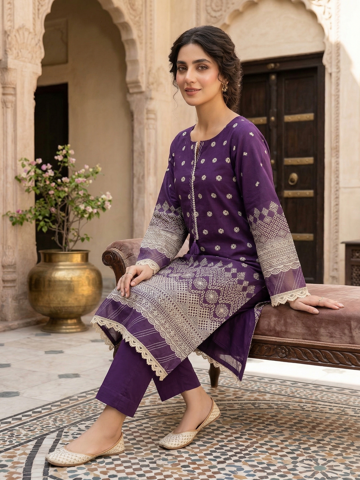 Sadabahar Elegant Purple Embroidered Cotton Kurti