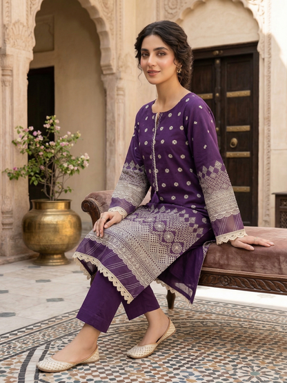 Sadabahar Elegant Purple Embroidered Cotton Kurti