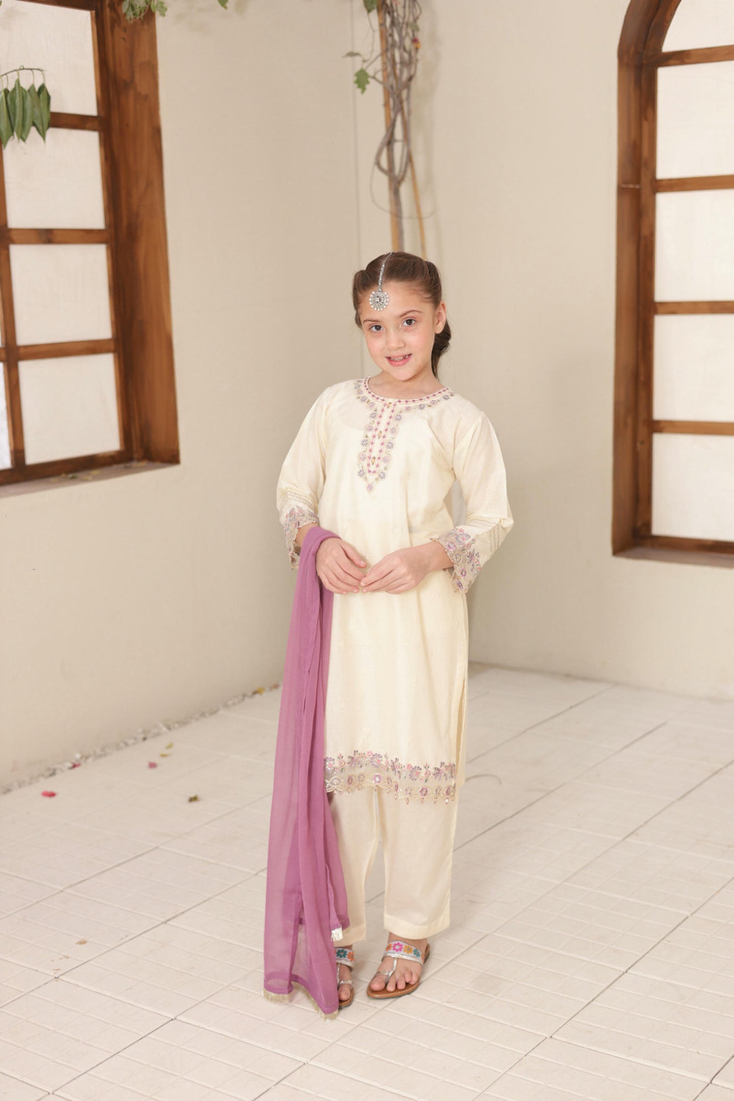 SHANZEY Nat Khat Guriya Embroidered 3piece Cotton suit
