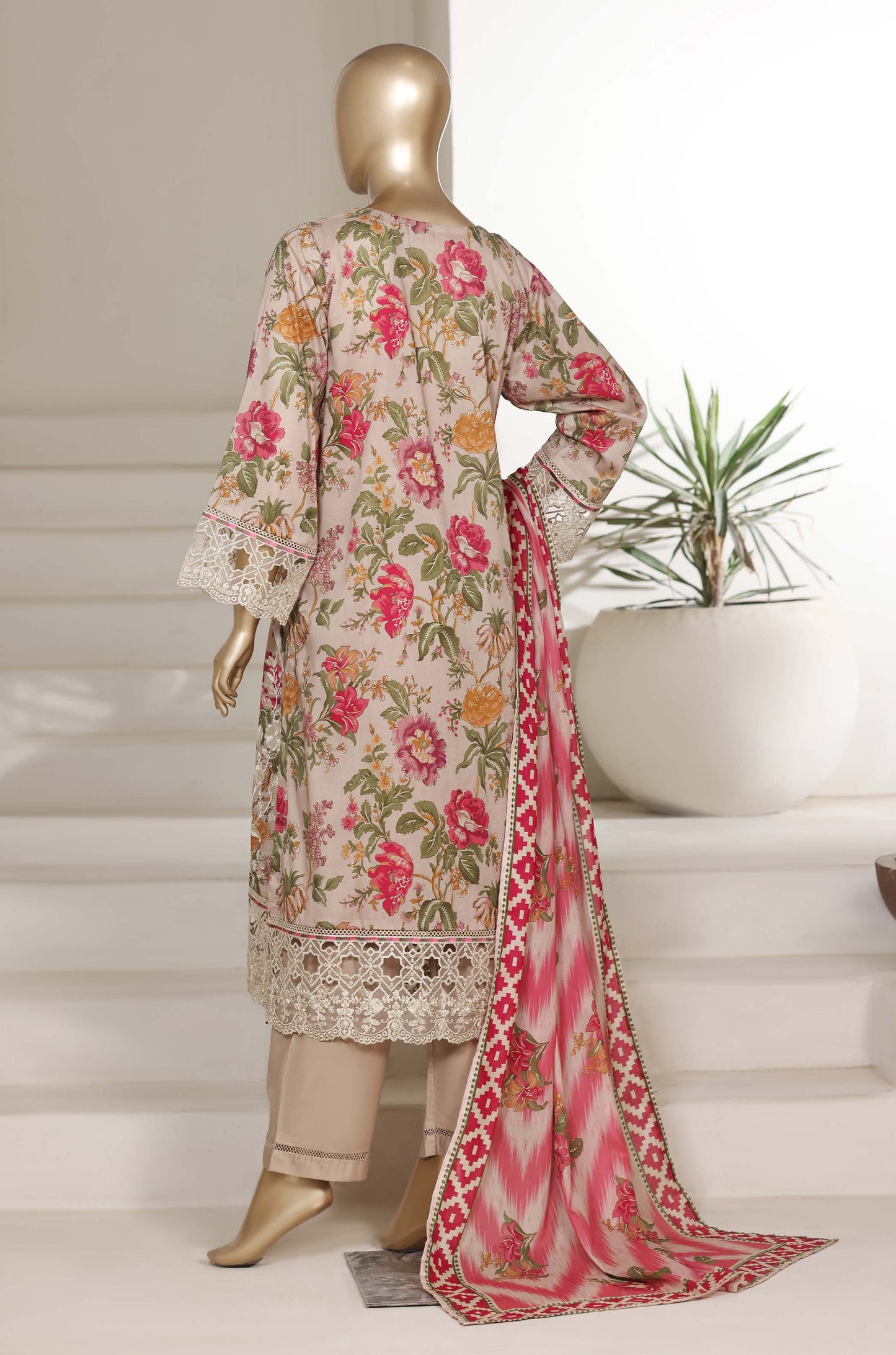 SADABAHAR SIGNATURE EMBROIDERED FESTIVE STITCHED 3-PIECE COLLECTION