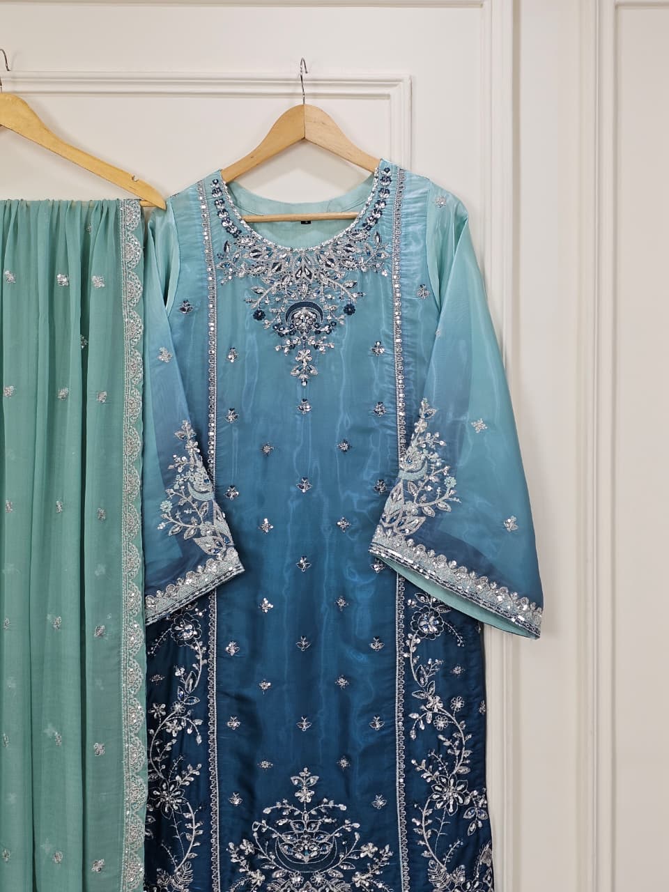 Teal Blue Double Tone Sheesha Silk Luxury Pret 3-Piece Suit