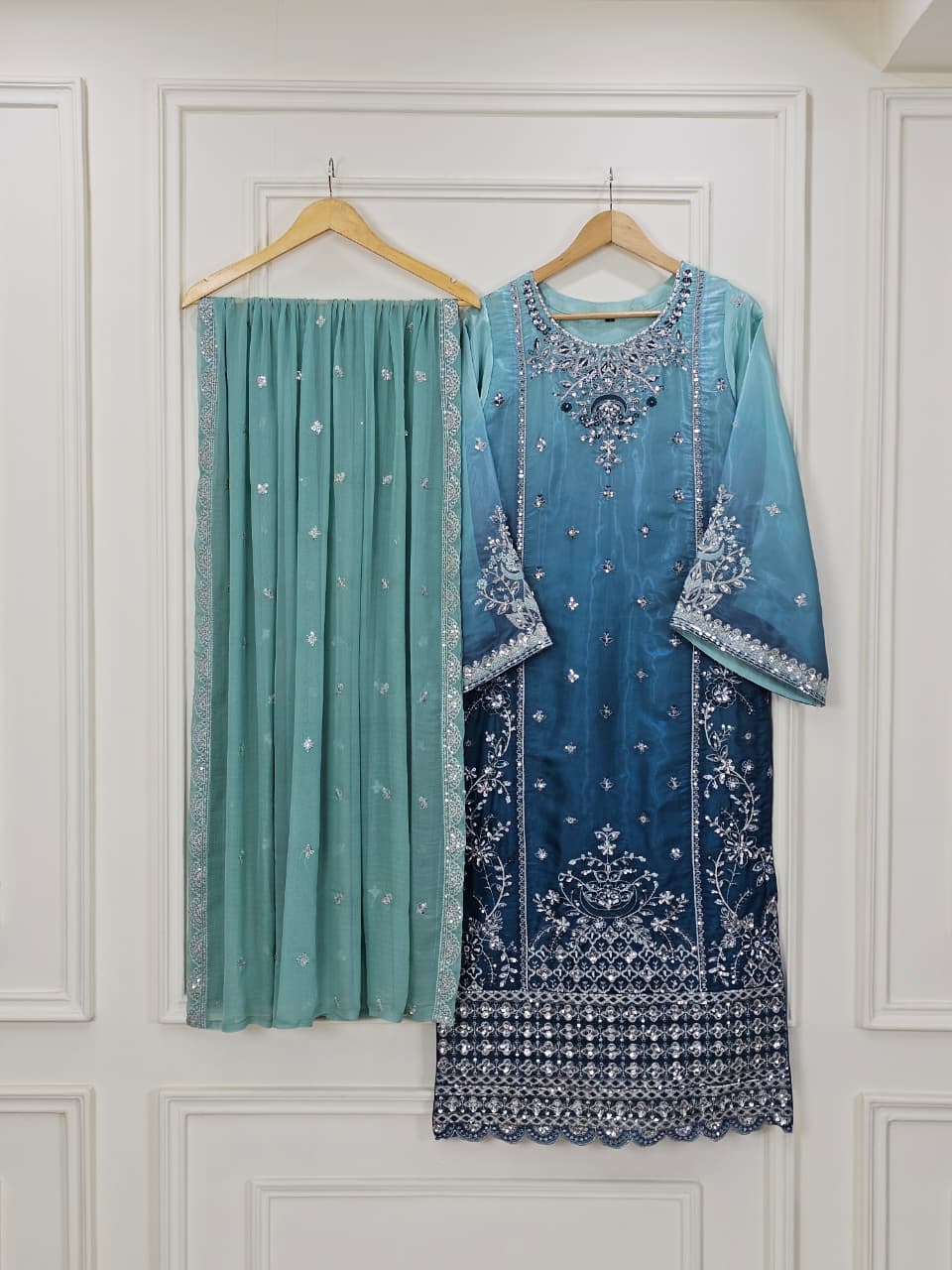 Teal Blue Double Tone Sheesha Silk Luxury Pret 3-Piece Suit