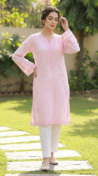 Agha Noor Delicate Pink Embroidered Lawn Kurti