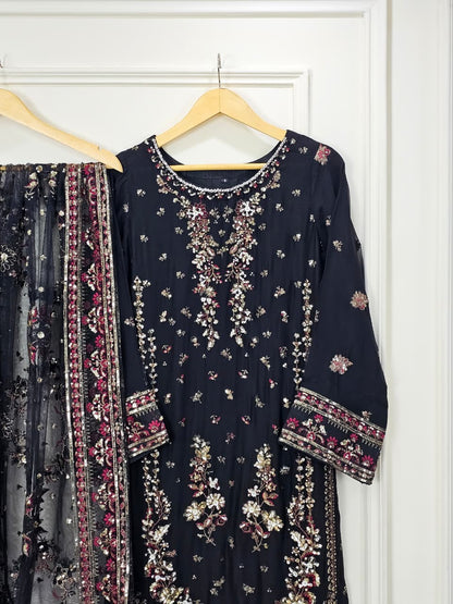 Black Luxury Embroidered Crinkle Chiffon 3-Piece Formal Suit